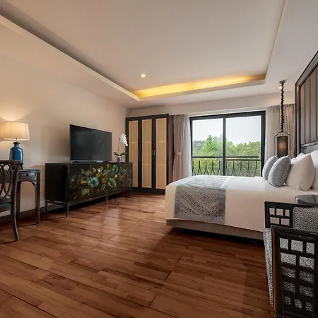 Elegant Suites Westlake Hanoi Exterior photo