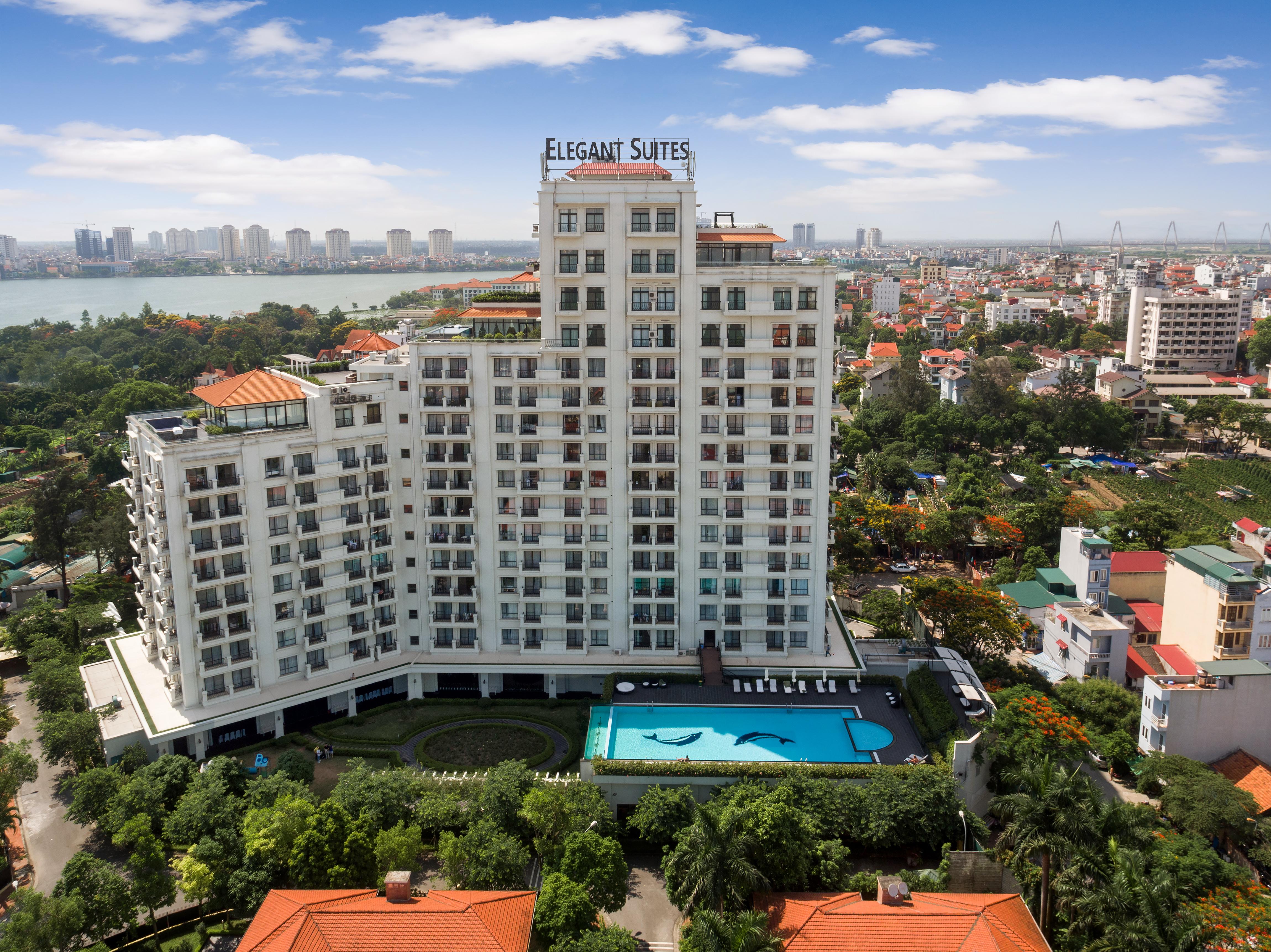 Elegant Westlake Hanoï